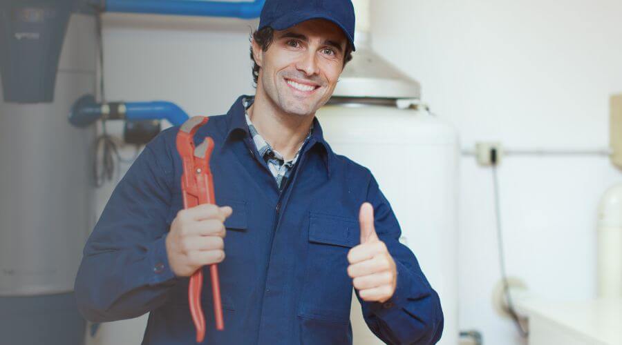 Local tankless water heater installation in Worden, IL